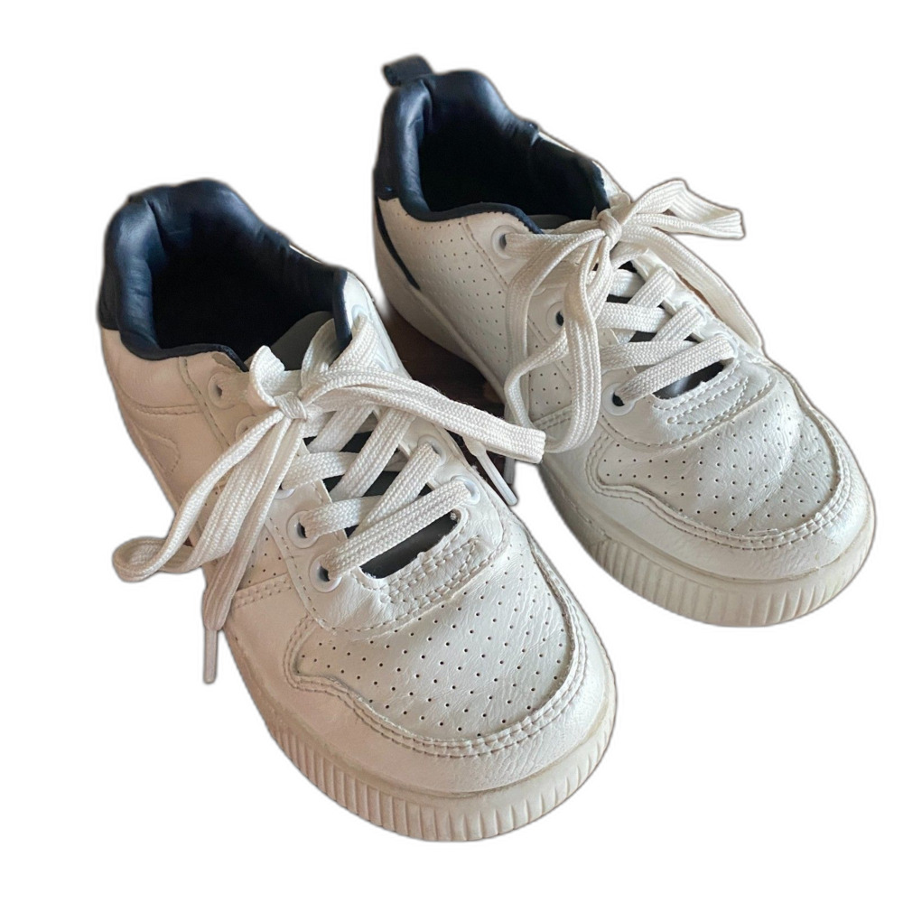 Carter's White Lace-Up Sneakers Boys' 13